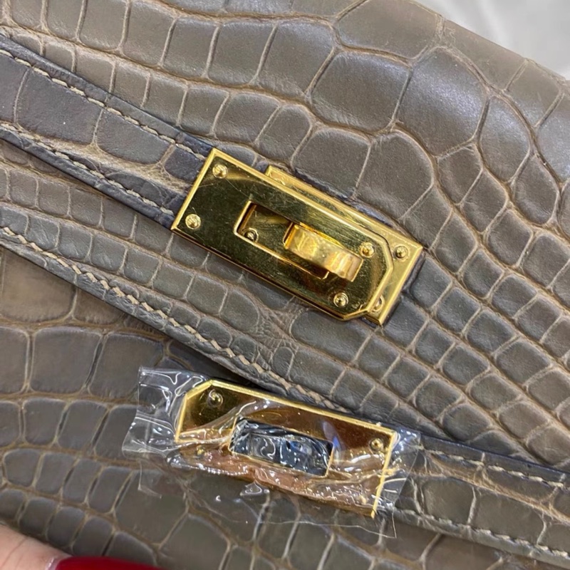 【96新 ✨ 全網最低價!】 hermes 愛馬仕 kelly 錢包 鰐魚皮 金扣(下單前先詢問庫存❗️)-5