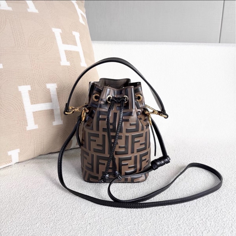 輕巧耐用✨99新🆕Fendi芬迪棕黑拼色老花mini水桶包單肩斜挎手提包-8