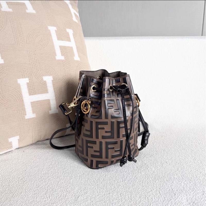 輕巧耐用✨99新🆕Fendi芬迪棕黑拼色老花mini水桶包單肩斜挎手提包-13