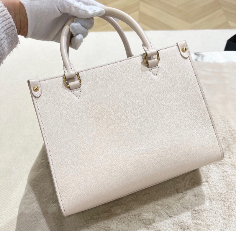 【97新 ✨ 全網最低價！】 LV Lock&Go 白色 金扣 芯片款 手提包 托特包 牛皮（下單前先詢問庫存❗️）-1