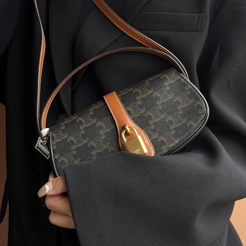 Lisa同款💯時尚感🈵Celine賽琳經典凱旋門老花tabou鎖頭包手提單肩腋下包