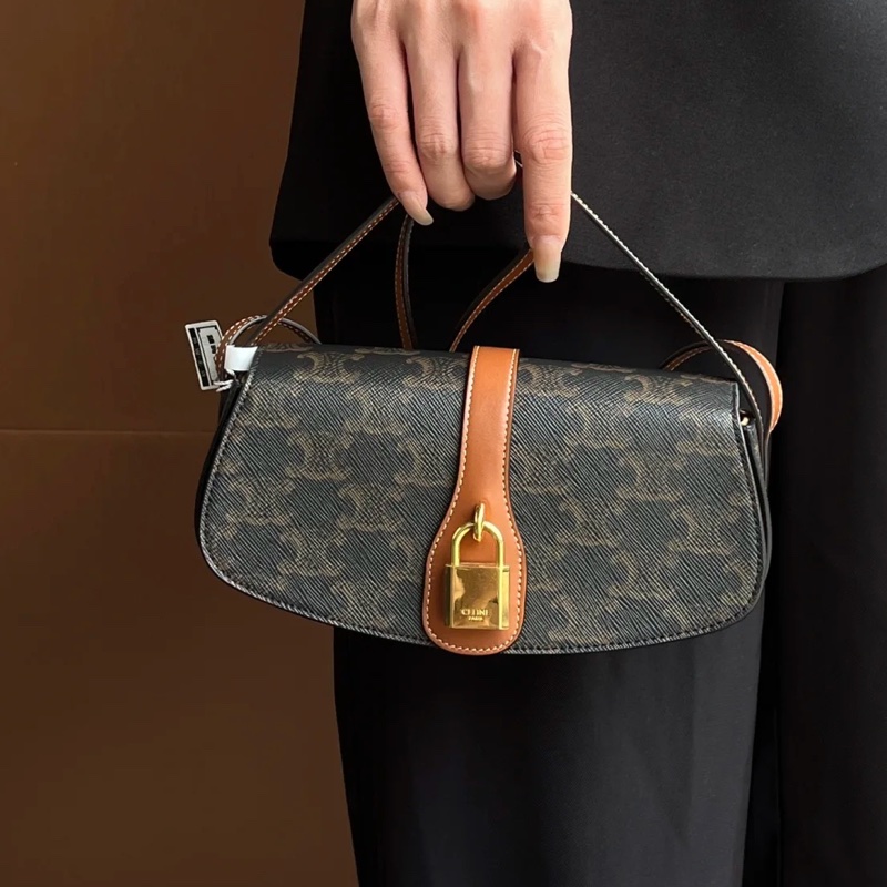 Lisa同款💯時尚感🈵Celine賽琳經典凱旋門老花tabou鎖頭包手提單肩腋下包-2