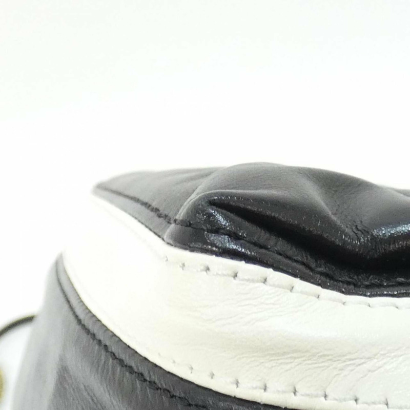 香奈兒 22 系列迷你 AS3980 手提包-2