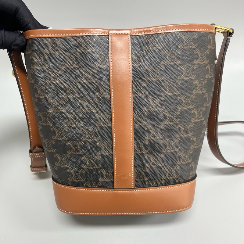 Celine/賽琳 凱旋門老花棕色水桶包小號 尺寸:18*22cm 附件塵袋-6