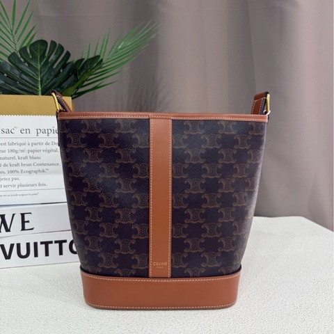 Celine/賽琳 凱旋門老花棕色水桶包小號 附件：塵袋