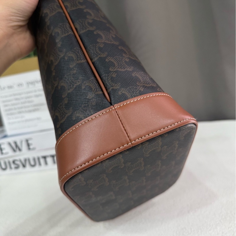 Celine/賽琳 凱旋門老花棕色水桶包小號 附件:塵袋-3