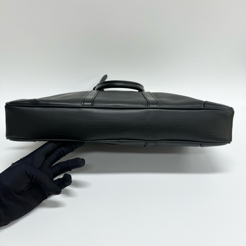 LV/路易威登 黑色epi水波紋男士公文包 手提包 缺少長肩帶 尺寸:41*30-2