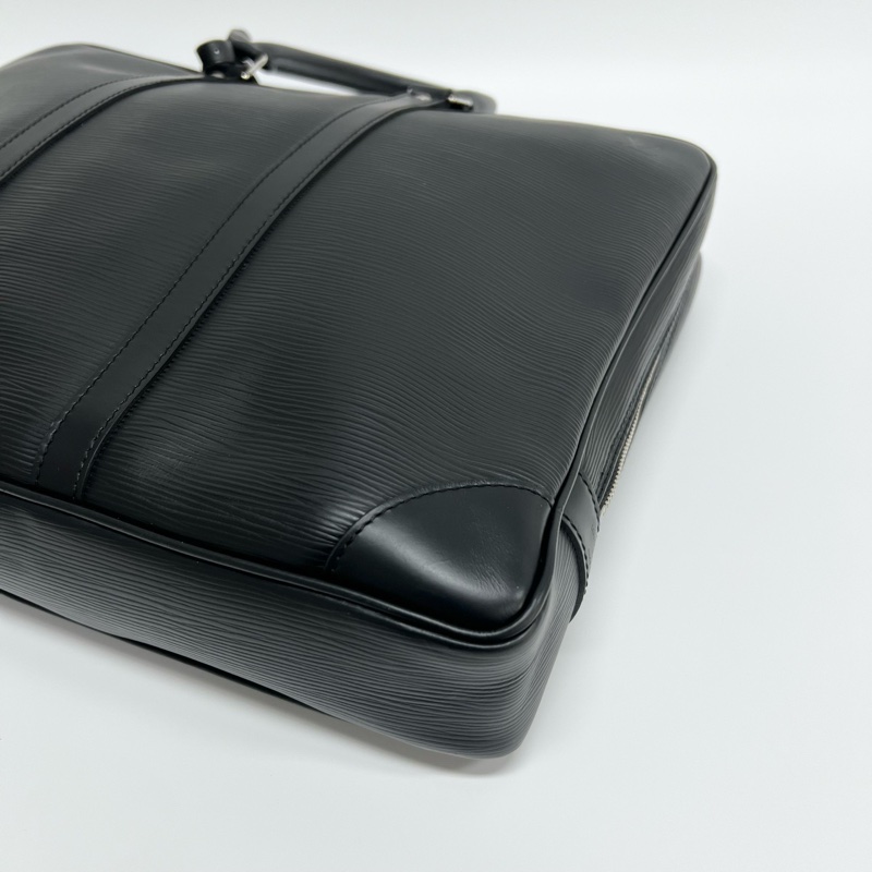 LV/路易威登 黑色epi水波紋男士公文包 手提包 缺少長肩帶 尺寸:41*30-3