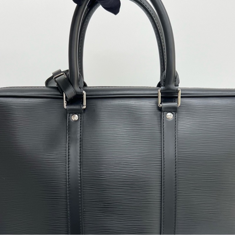 LV/路易威登 黑色epi水波紋男士公文包 手提包 缺少長肩帶 尺寸:41*30-8