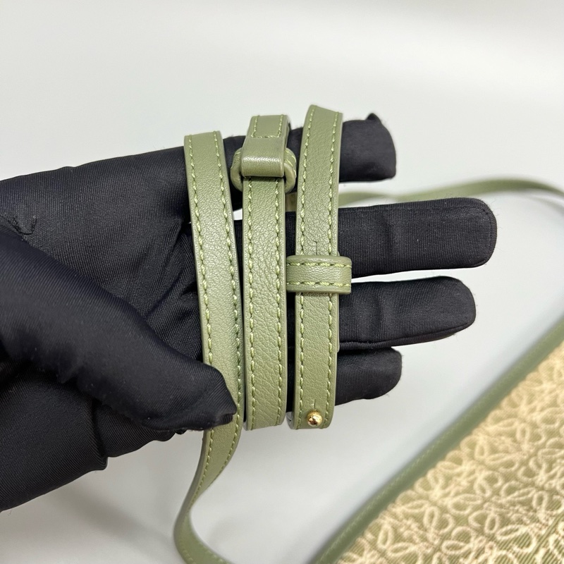 LOEWE/羅意威 綠色老花mini福袋單肩斜挎包 尺寸：21*18*7cm-7