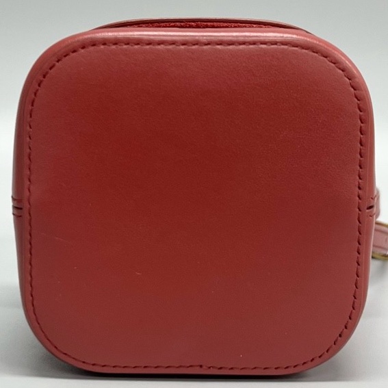 Celine/瑟琳 凱旋門浮雕logo紅色全皮mini小盒子包 22年 尺寸11*-7