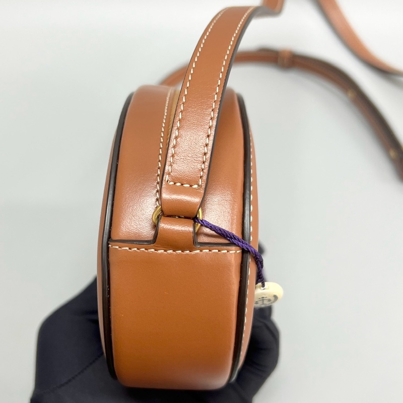 Celine/賽琳 焦糖色全皮凱旋門浮雕mini單肩斜挎月餅包 尺寸15.5*12*-5