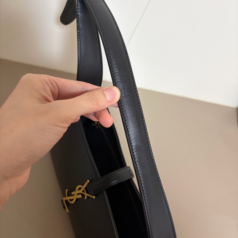 Saint laurent le 5 à 7 YSL 黑色羊皮腋下包-17