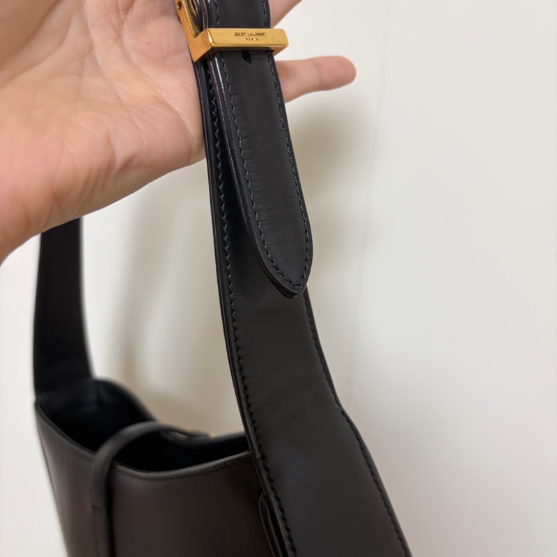Saint laurent le 5 à 7 YSL 黑色羊皮腋下包-18