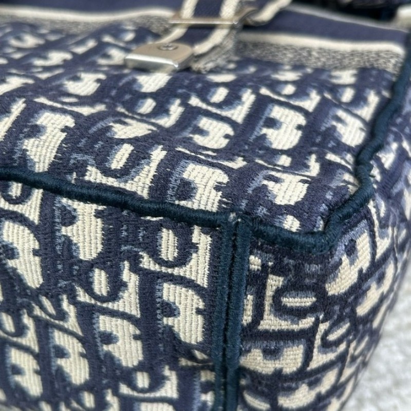 Dior迪奧老花郵差包藍色經典款 帆布材質 男女同款 肩帶可調節 單肩斜挎都行 老花低調又經典 容量大且百搭-8