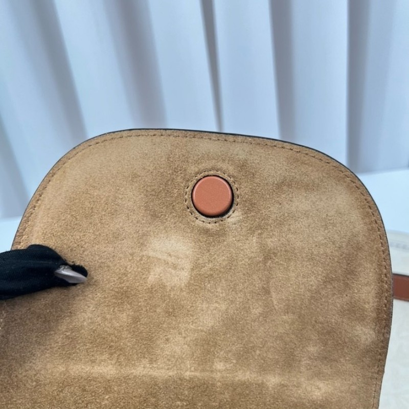 Loewe羅意威 gate迷你馬鞍包焦糖色 適合秋冬的顏色 簡約百搭 時尚大方-11