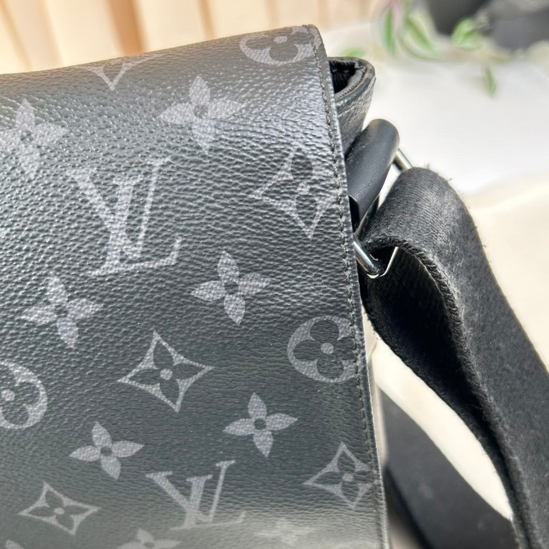 LV路易威登 經典老花包蓋式開合 Eclipse帆布拼牛皮 郵差包斜挎單肩包-17