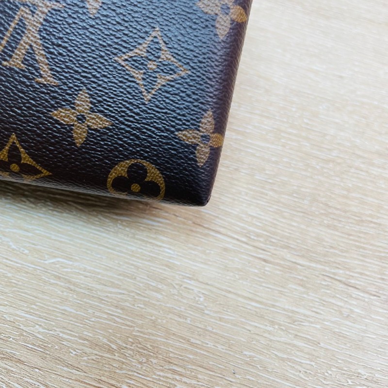 專櫃價3.3折!路易威登/Louis Vuitton locky bb黑拼老花鎖頭包 手提單肩斜挎都可 經典款式 休閒復古-8