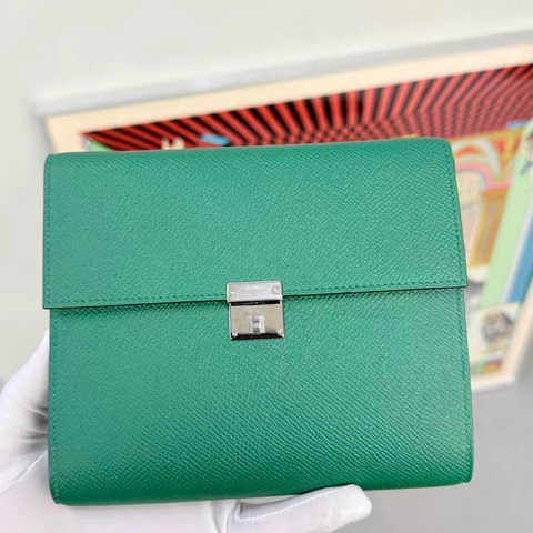 愛馬仕Clic 16絲絨綠 woc
