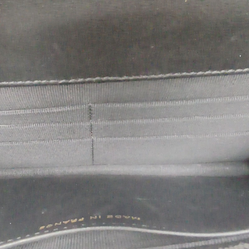 CHANEL 23B手柄款leboy黑色荔枝牛皮晶片金扣-5