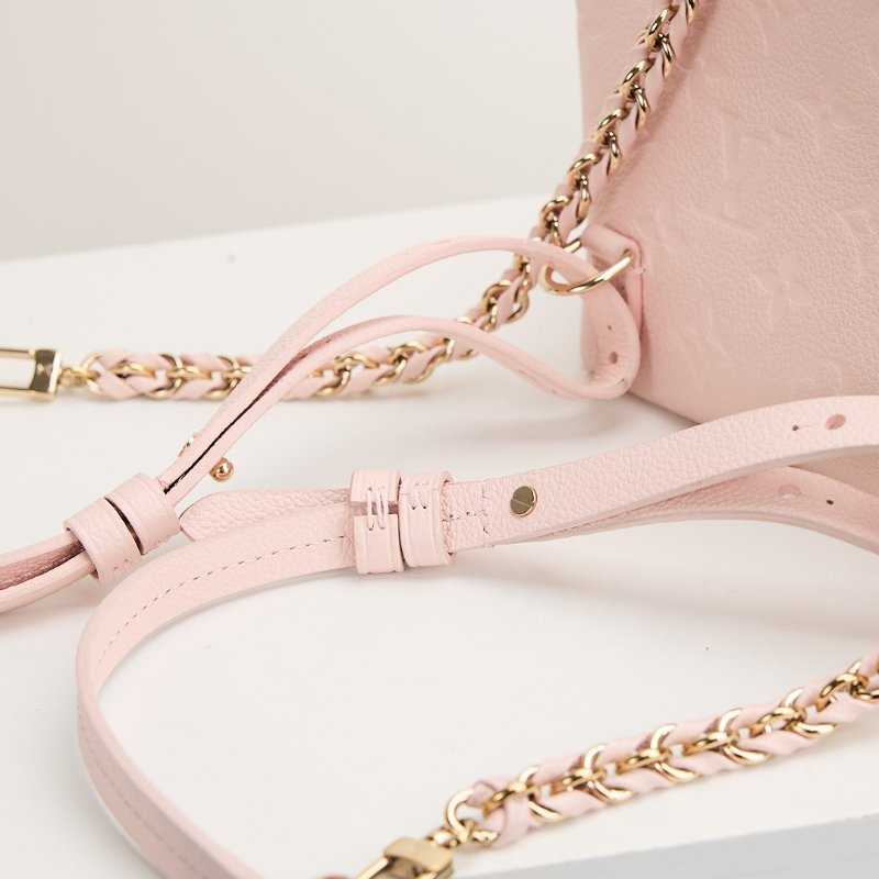 二手Lv backup 青蛙後背包/粉壓紋-6