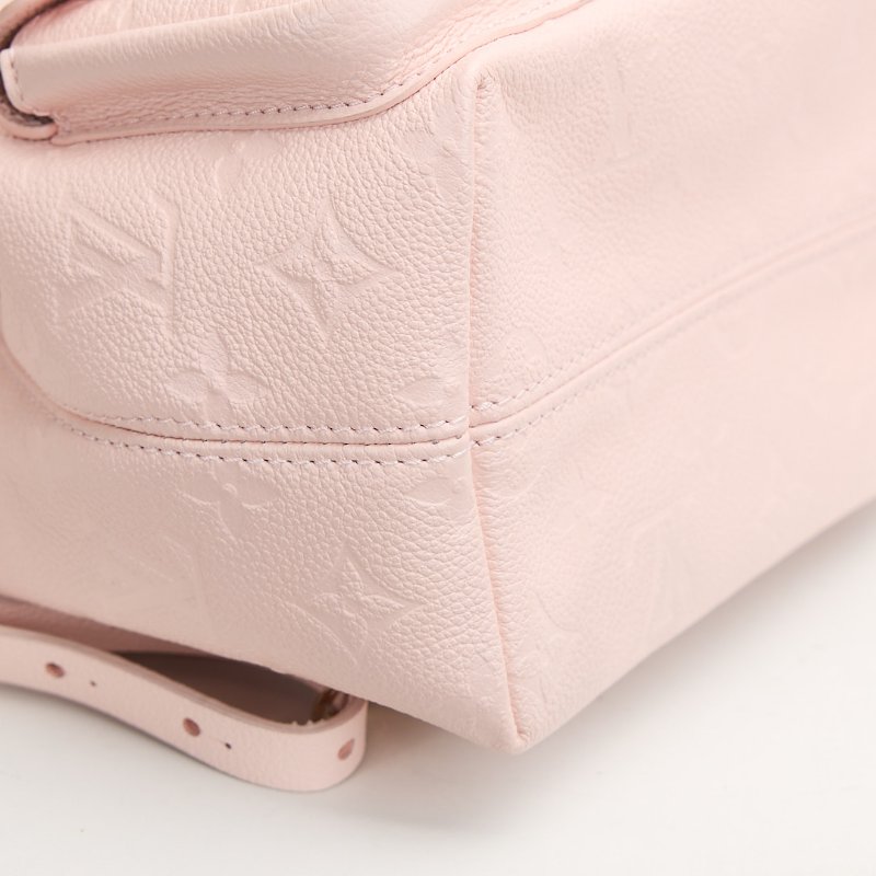 二手Lv backup 青蛙後背包/粉壓紋-11