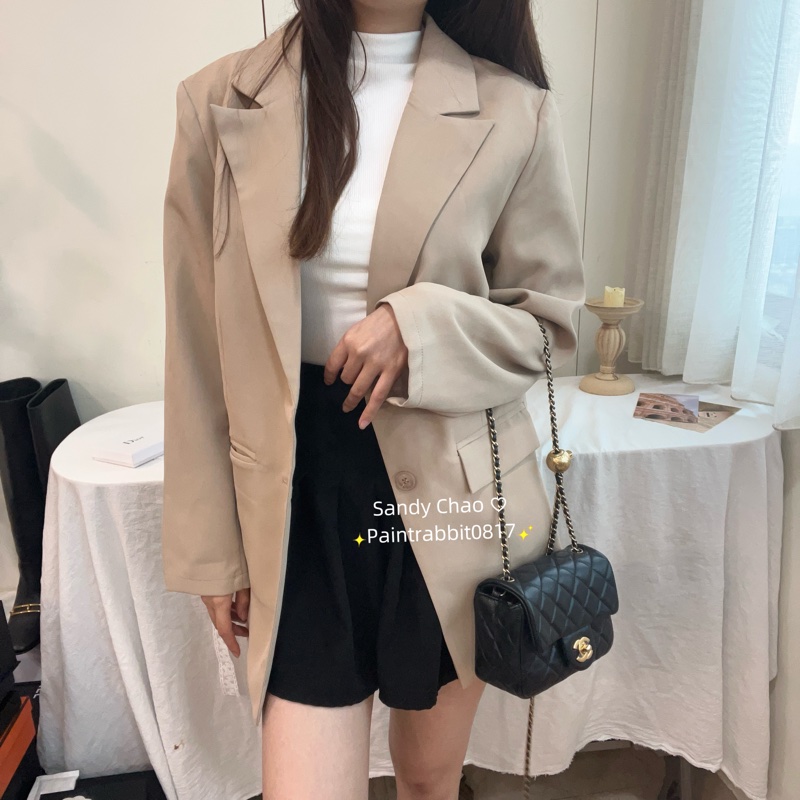 ෆ Chanel黑金金球方胖-0