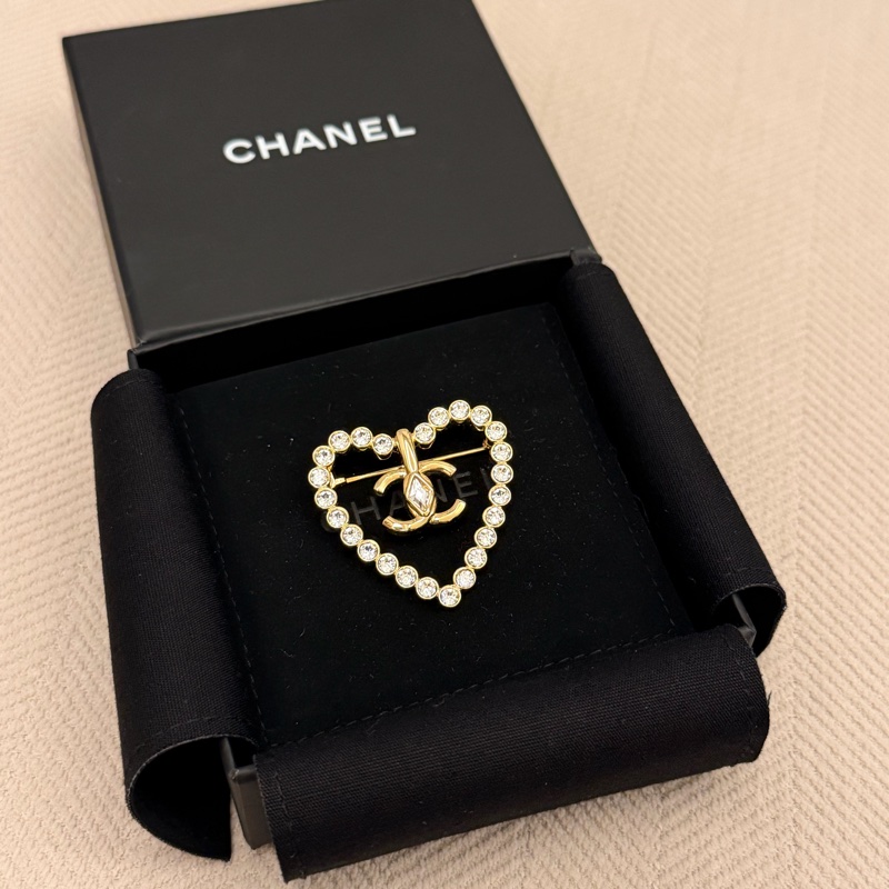 Chanel香奈兒23C 水鑽愛心胸針 超閃亮!-0