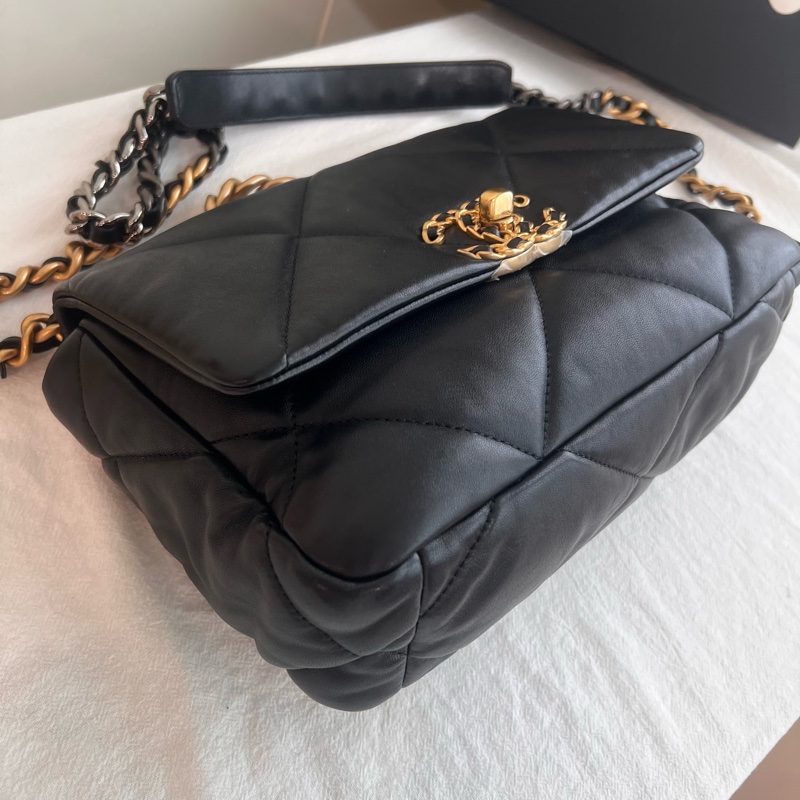 ෆ Chanel黑金19 Bag-6