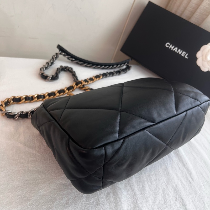 ෆ Chanel黑金19 Bag-8