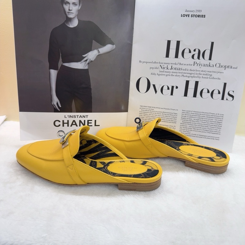 Hermes愛馬仕拖鞋 kelly檸檬黃銀扣穆勒半拖 36碼 無附件-1