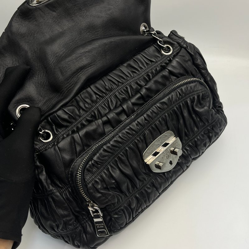 🏷Prada肩背包(兩面面可用)-10