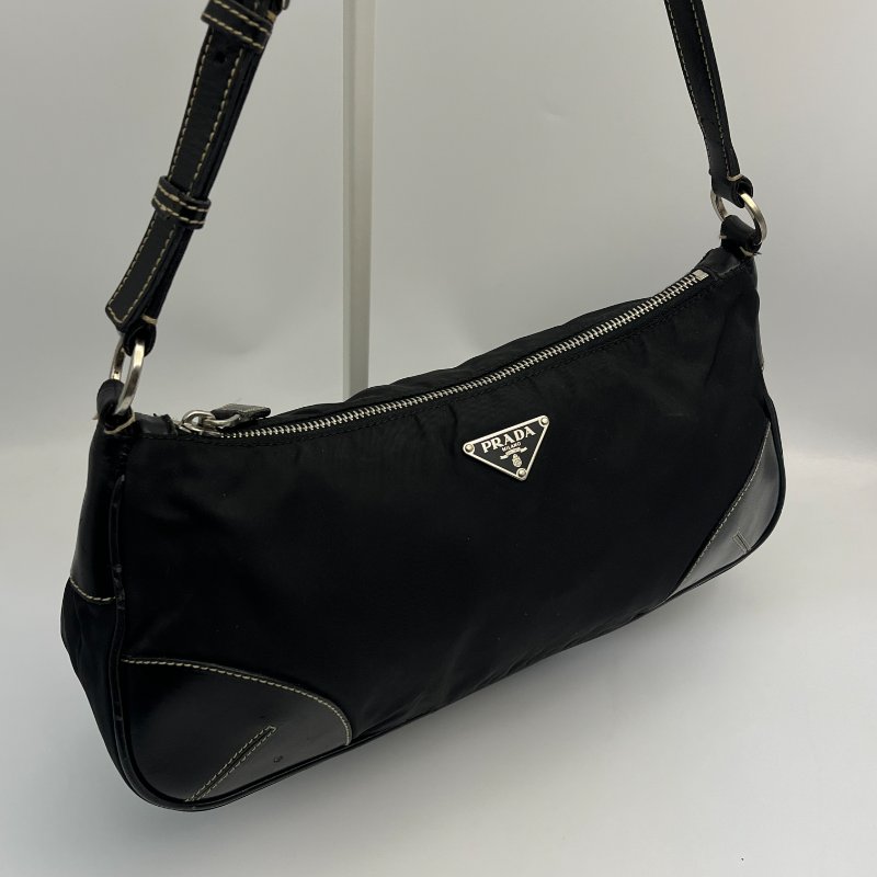 🏷Prada尼龍肩背包-1