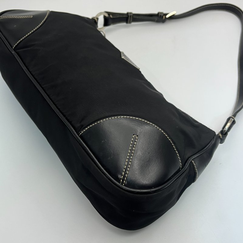 🏷Prada尼龍肩背包-8