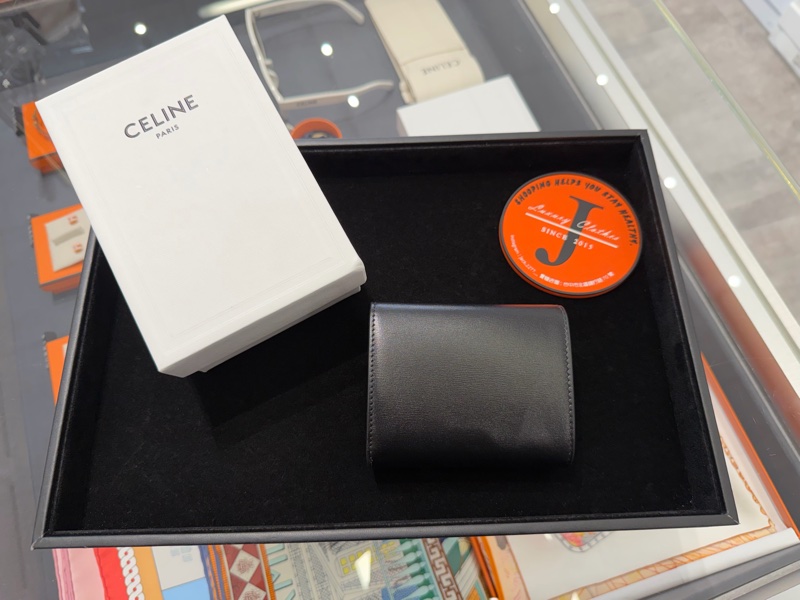 Celine 凱旋門真皮三折短夾-6