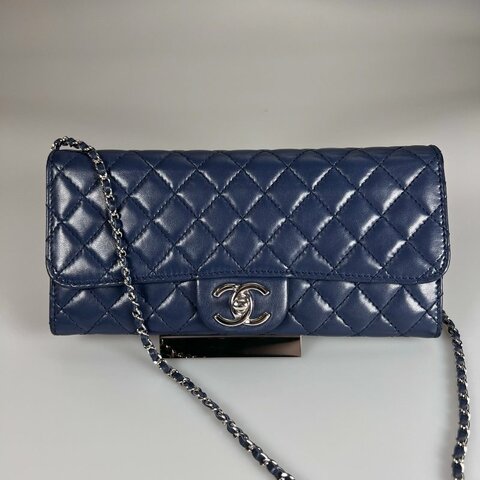 CHANEL WOC長款羊皮藍 保卡款14開