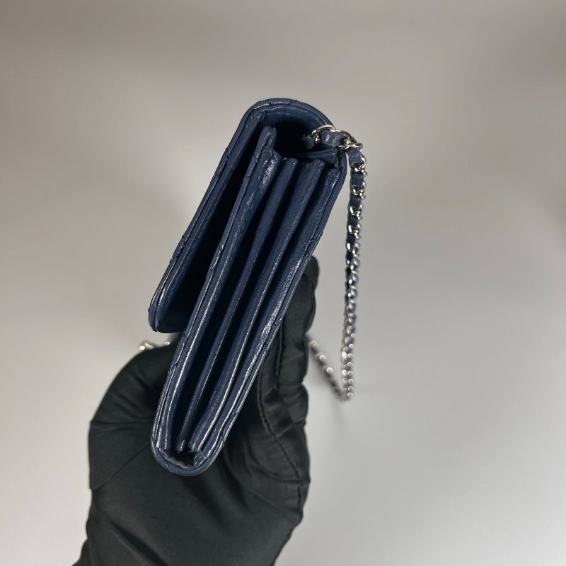 CHANEL WOC長款羊皮藍 保卡款14開-2