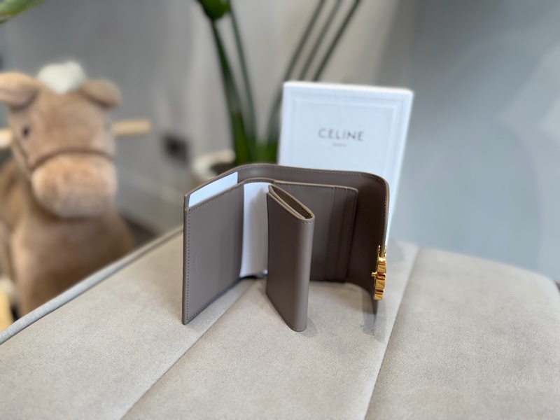 Celine 凱旋門真皮三折短夾-5
