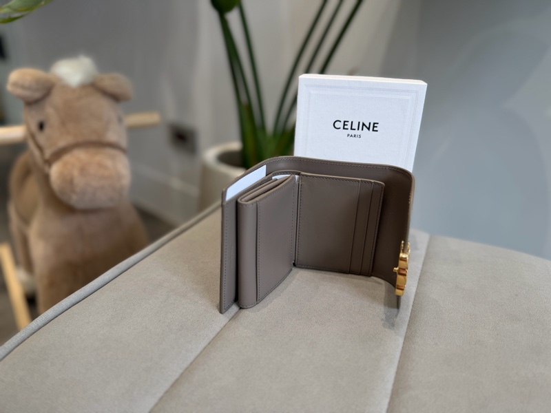 Celine 凱旋門真皮三折短夾-6