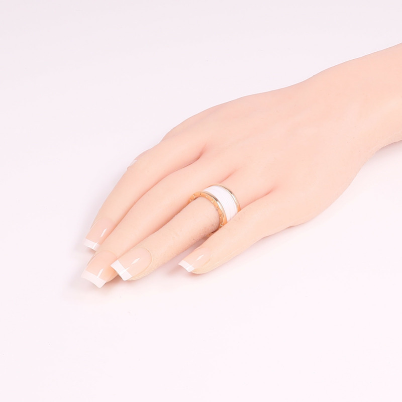 BVLGARI 18K玫瑰金/陶瓷B-zero1戒指BVLGARI#54/US#6.5-6