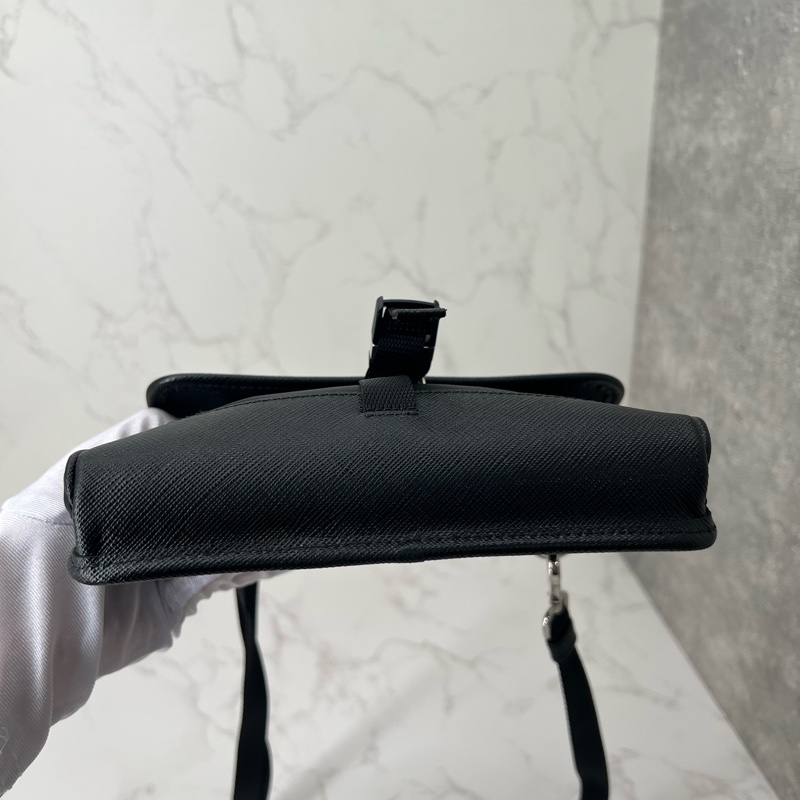 香緹國際精品 798 PRADA 手機包-5