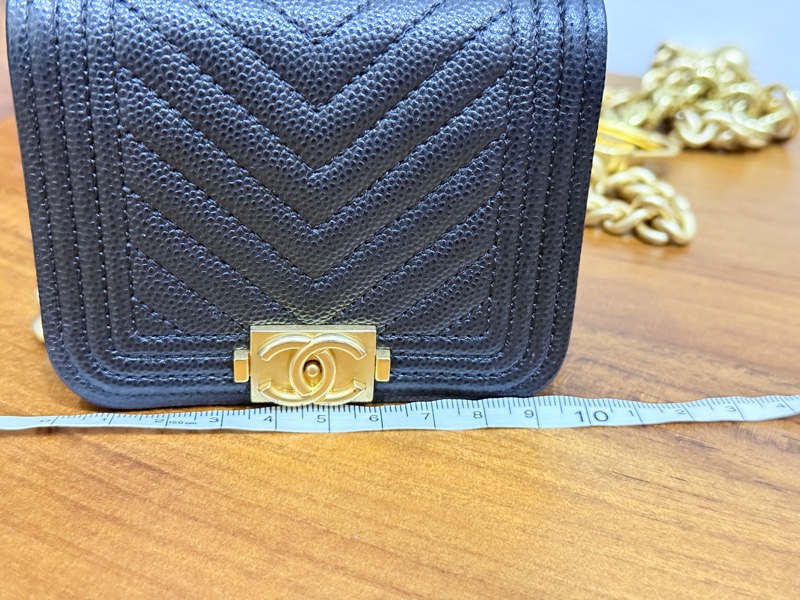9新✨ 香奈兒CHANEL🖤荔枝皮 leboy金珠斜背卡包 斜背錢包   可斜背也可腰鏈包-4
