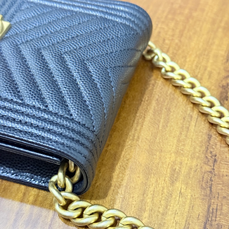 9新✨ 香奈兒CHANEL🖤荔枝皮 leboy金珠斜背卡包 斜背錢包   可斜背也可腰鏈包-11