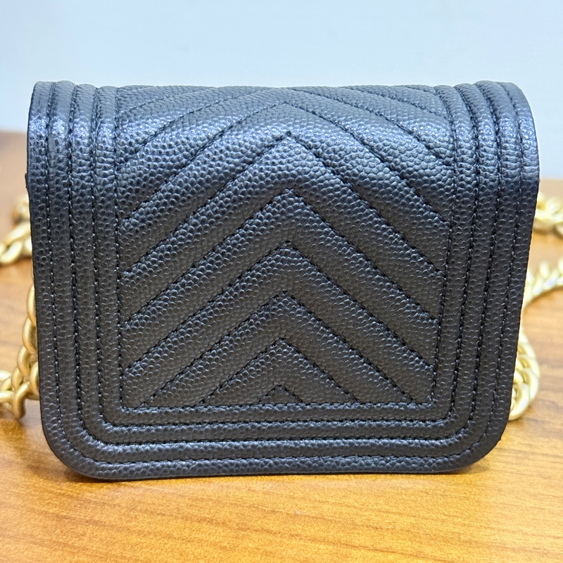 9新✨ 香奈兒CHANEL🖤荔枝皮 leboy金珠斜背卡包 斜背錢包   可斜背也可腰鏈包-23