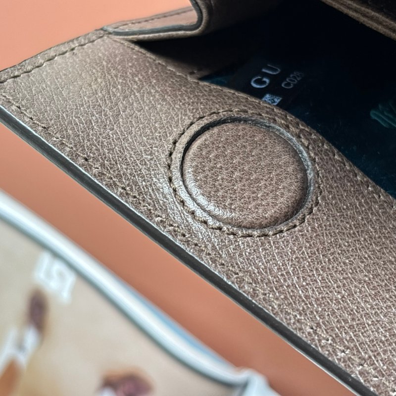 ::GUCCI::503877 Ophidia GG Supreme 烏木色PVC紅綠織帶磁吸開口橫式金鏈包 斜背包-29