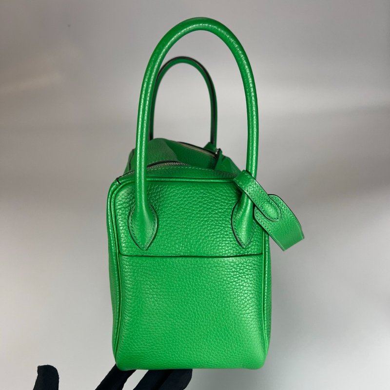 HERMES □R刻 竹子綠LINDY 26肩背包-3