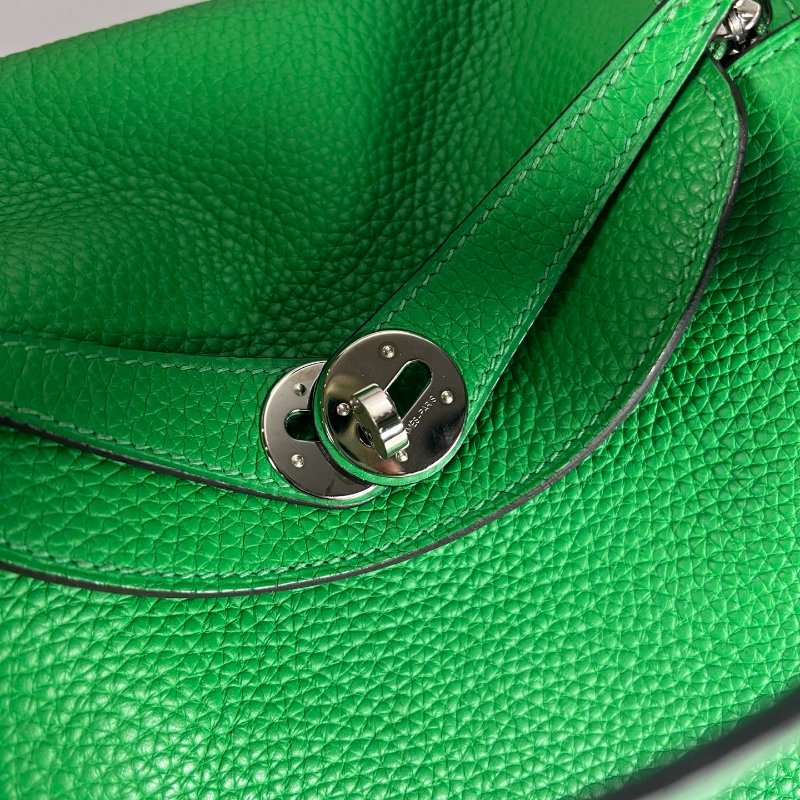 HERMES □R刻 竹子綠LINDY 26肩背包-7