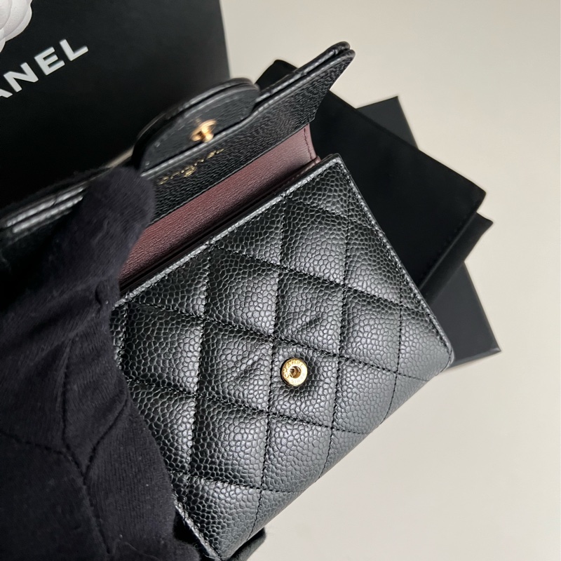 Chanel香奈兒黑色荔枝皮短夾-10