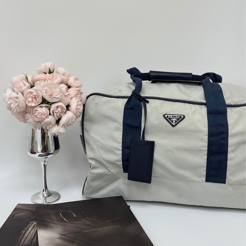 PRADA 經典尼龍旅行包🧳