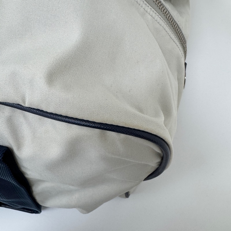 PRADA 經典尼龍旅行包🧳-27